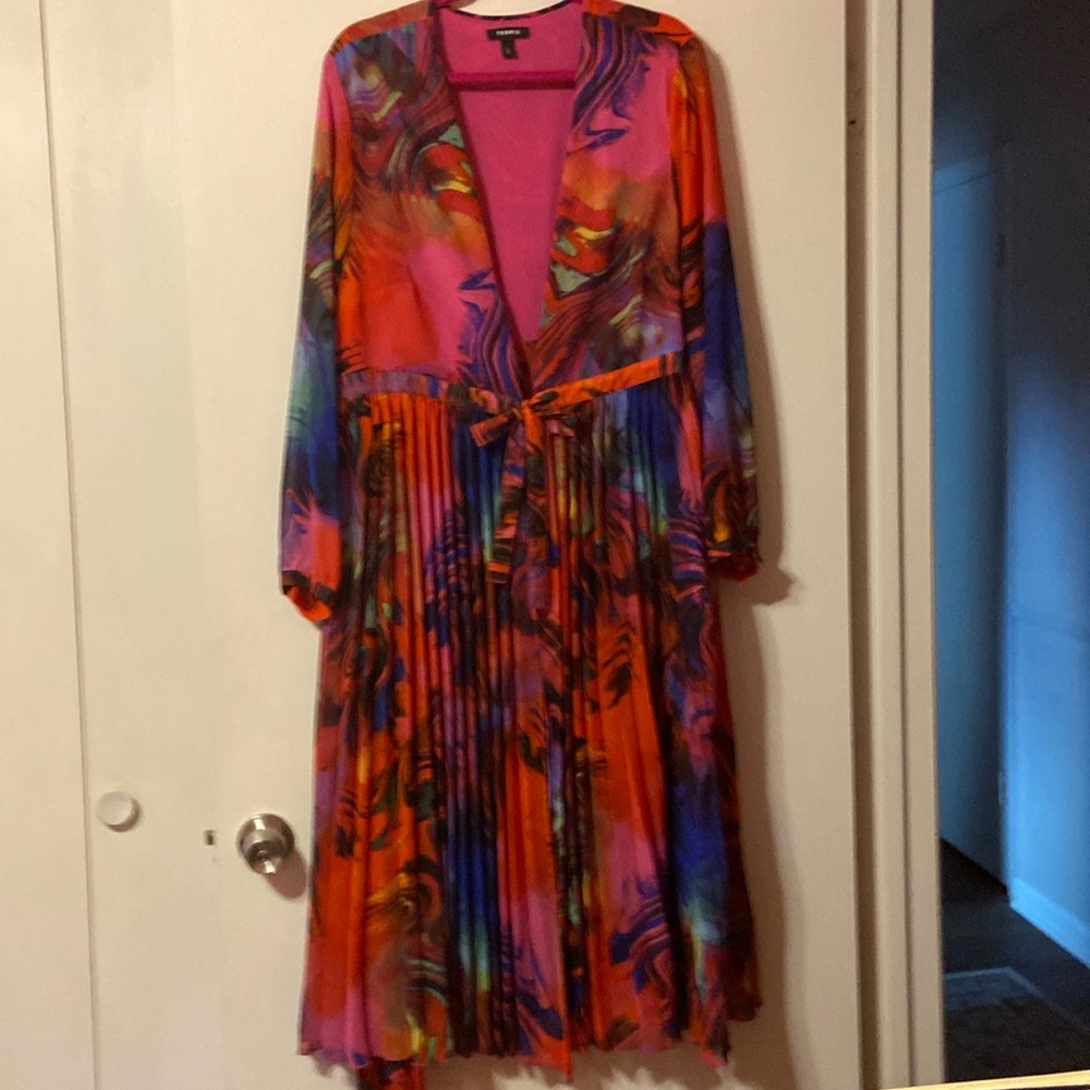 Torrid size 2 wrap pleated duster, swim cover, sexy neglige? You decide!